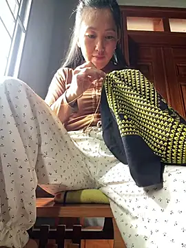 Snapshot of Huonglyna chatting on 1, 7, 2026 Huonglyna online show from 1, 7, 2026