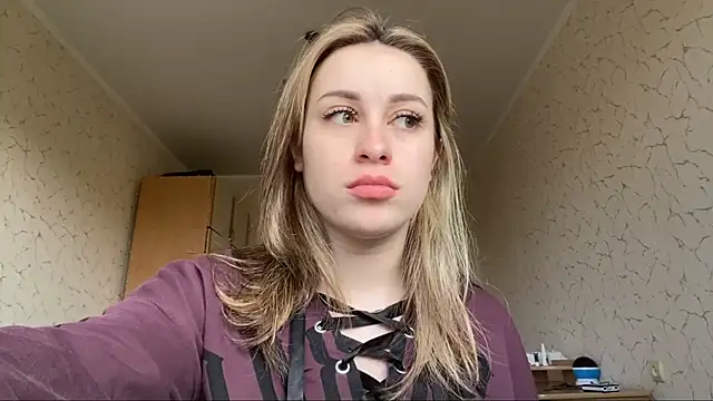 SpringSummers online show from 18, 4, 2026