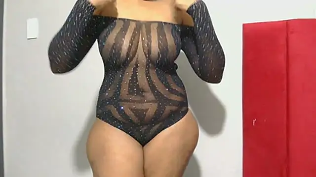 Snapshot of Pussycat89x chatting on 1, 5, 2026 Pussycat89x online show from 1, 5, 2026