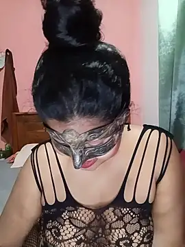 Snapshot of Maskedcurves chatting on 10, 6, 2026 Maskedcurves online show from 10, 6, 2026