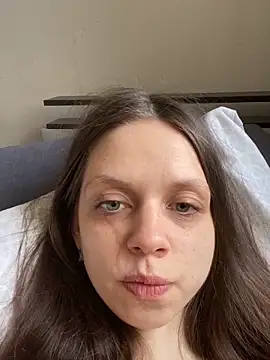 HotGirl1701 online show from 14, 4, 2026