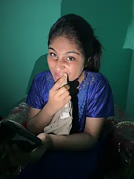 Rabeyaakter09 online show from 14, 4, 2026
