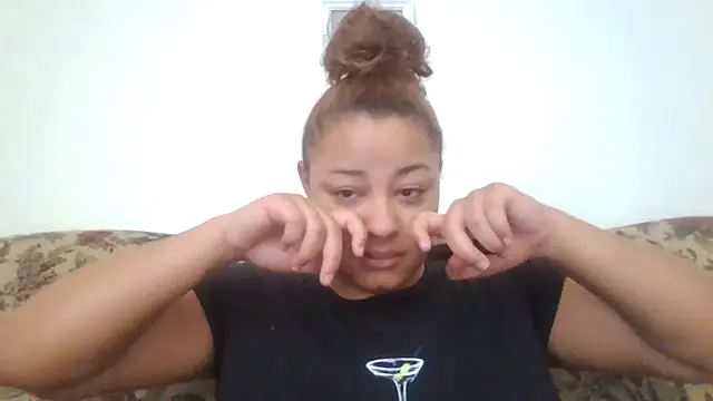 madzbailey online show from 10, 6, 2026