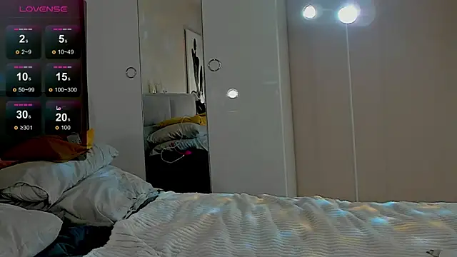 Snapshot of Aphrodite_Portman chatting on 17, 6, 2026 Aphrodite Portman online show from 17, 6, 2026