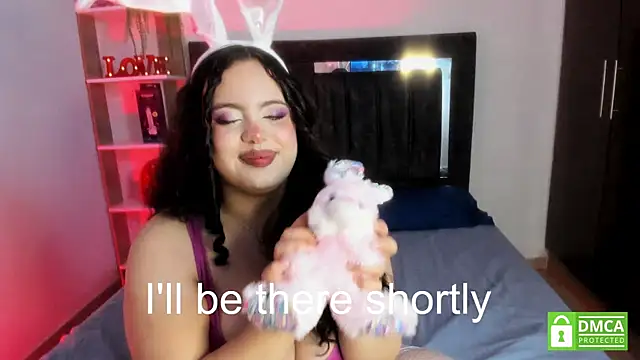 Blair Curvy online show from 18, 6, 2026
