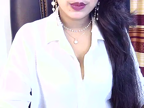 Noor Zarin online show from 5, 5, 2026