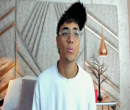 DannTaylor online show from 7, 4, 2026