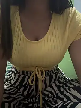 Snapshot of miyaababy00 chatting on 31, 5, 2026 miyaababy00 online show from 31, 5, 2026