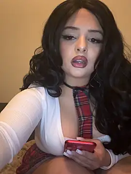 Snapshot of MiaKittyx0 chatting on 24, 4, 2026 MiaKittyx0 online show from 24, 4, 2026