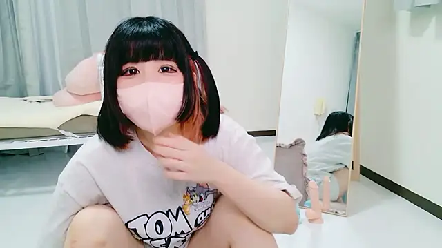 RAIMU CHAN online show from 6, 4, 2026