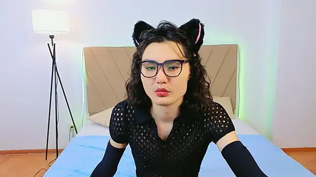 FormOverFear online show from 9, 5, 2026