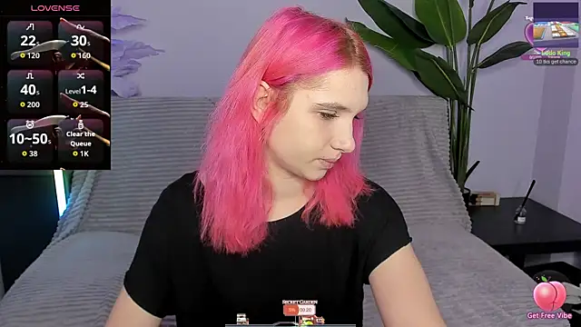 Kitty Blondie online show from 21, 4, 2026