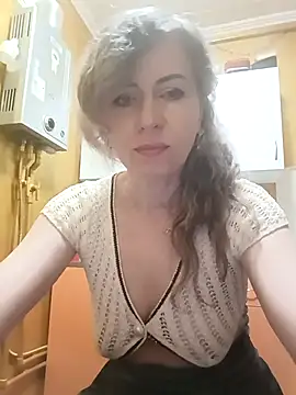 Snapshot of TaynaSecret chatting on 5, 5, 2026 TaynaSecret online show from 5, 5, 2026