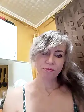 Snapshot of TaynaSecret chatting on 1, 5, 2026 TaynaSecret online show from 1, 5, 2026