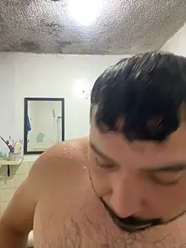 Snapshot of Edson_Blure chatting on 3, 4, 2026 Edson Blure online show from 3, 4, 2026