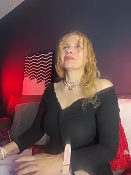 EvangelineLove  online show from 23, 4, 2026