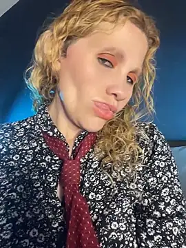 EvangelineLove  online show from 4, 5, 2026