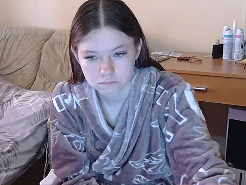 Snapshot of JessicaHolland1 chatting on 5, 5, 2026 JessicaHolland1 online show from 5, 5, 2026