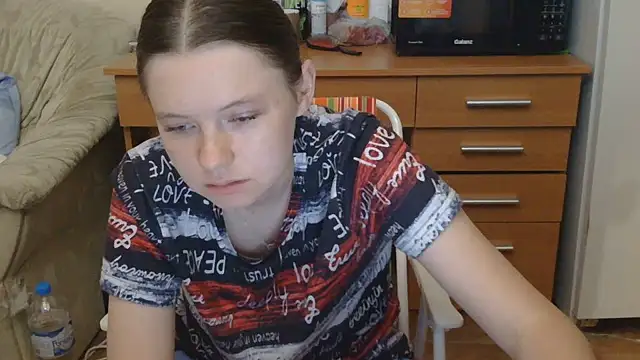 JessicaHolland1 online show from 19, 7, 2026