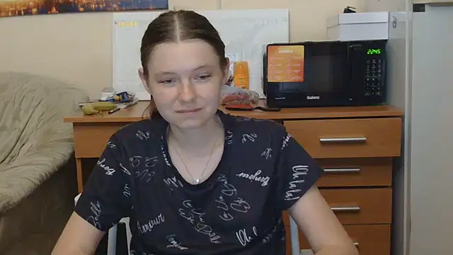 JessicaHolland1 online show from 21, 7, 2026