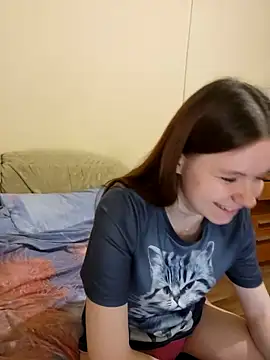 JessicaHolland1 online show from 13, 4, 2026