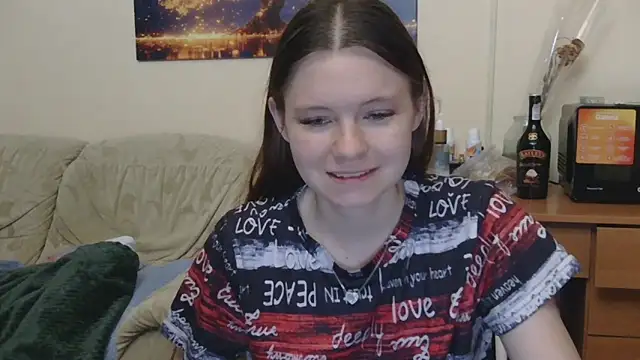 Snapshot of JessicaHolland1 chatting on 18, 5, 2026 JessicaHolland1 online show from 18, 5, 2026