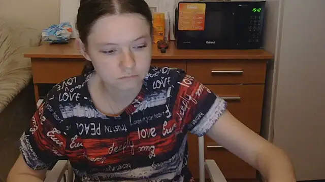 JessicaHolland1 online show from 5, 7, 2026