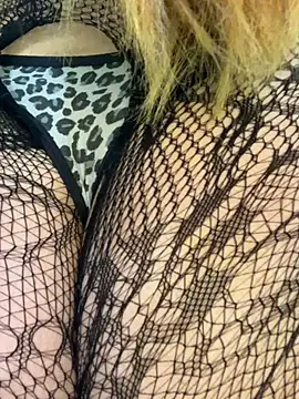 QueenDeema7 online show from 9, 7, 2026