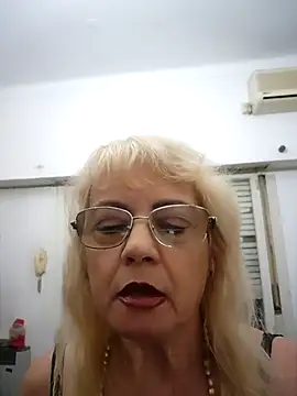 MatureElegantWidow online show from 7, 4, 2026