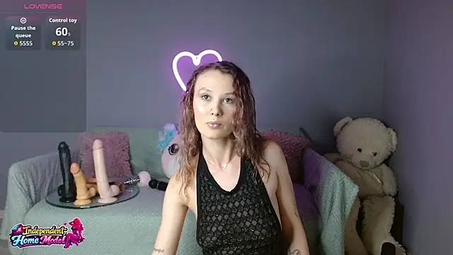 Snapshot of Bea_doll chatting on 24, 5, 2026 Bea doll online show from 24, 5, 2026