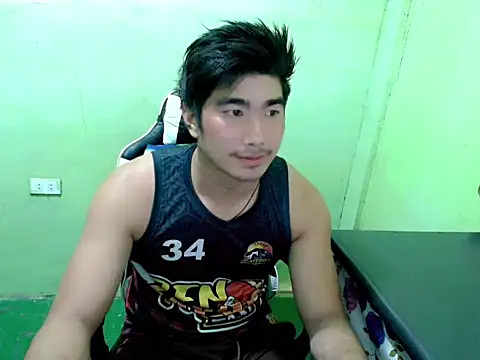 Snapshot of Hunkfireman chatting on 5, 7, 2026 Hunkfireman online show from 5, 7, 2026