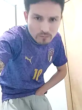 Snapshot of Joelcio19cm chatting on 25, 4, 2026 Joelcio19cm online show from 25, 4, 2026