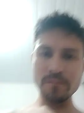 Snapshot of Joelcio19cm chatting on 17, 4, 2026 Joelcio19cm online show from 17, 4, 2026