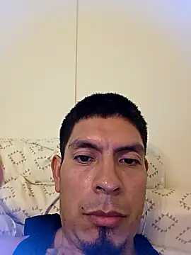 Snapshot of Mexijuicy4091 chatting on 3, 4, 2026 Mexijuicy4091 online show from 3, 4, 2026