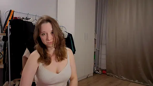 Snapshot of hunny_ines chatting on 15, 5, 2026 hunny ines online show from 15, 5, 2026