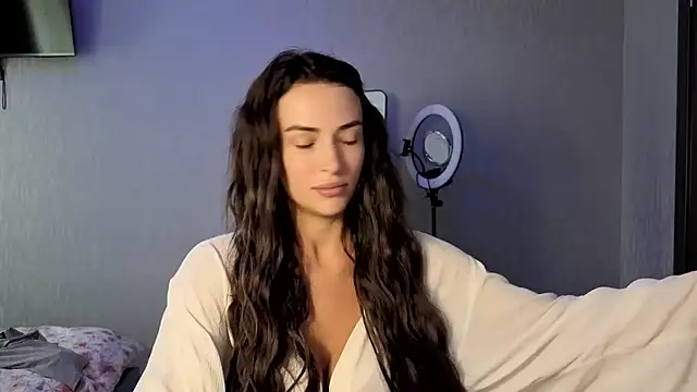 Snapshot of Kira__love1 chatting on 28, 7, 2026 Kira love1 online show from 28, 7, 2026