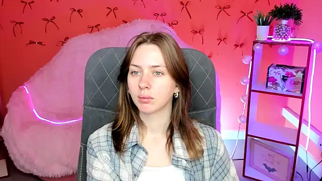 MeganClapp online show from 9, 5, 2026