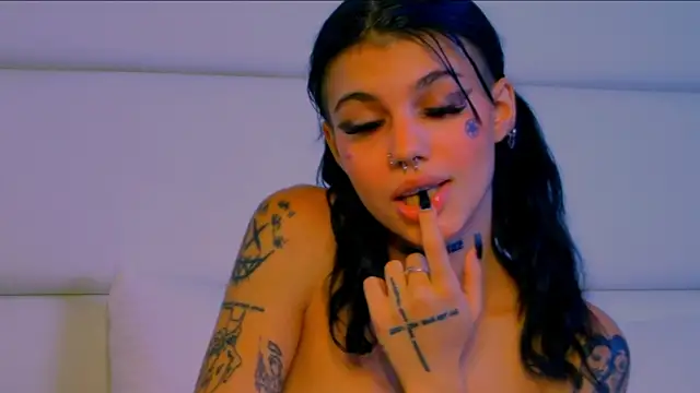 Snapshot of YasminnStorm chatting on 24, 6, 2026 YasminnStorm online show from 24, 6, 2026
