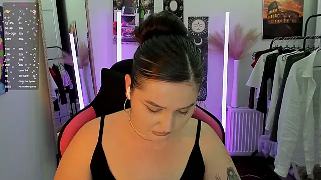 Snapshot of SourCherry__ chatting on 12, 7, 2026 SourCherry online show from 12, 7, 2026