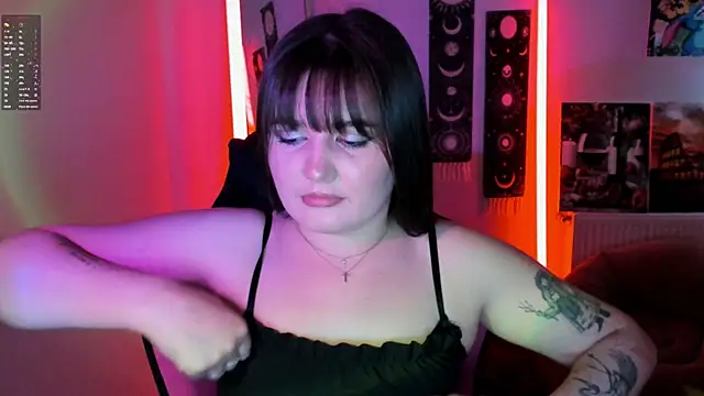 Snapshot of SourCherry__ chatting on 17, 6, 2026 SourCherry online show from 17, 6, 2026