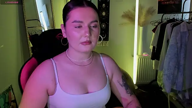 Snapshot of SourCherry__ chatting on 16, 7, 2026 SourCherry online show from 16, 7, 2026