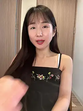 Hinako 0012 online show from 8, 6, 2026