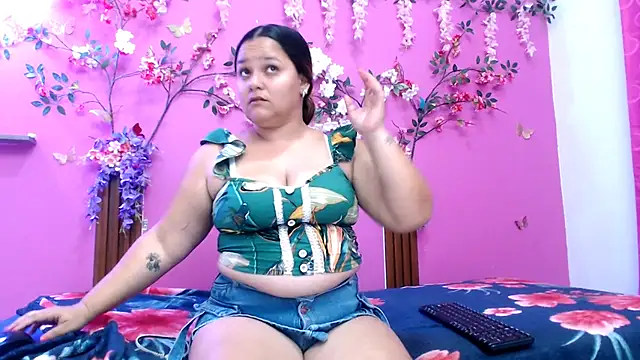 Snapshot of starfishanal21 chatting on 10, 4, 2026 starfishanal21 online show from 10, 4, 2026