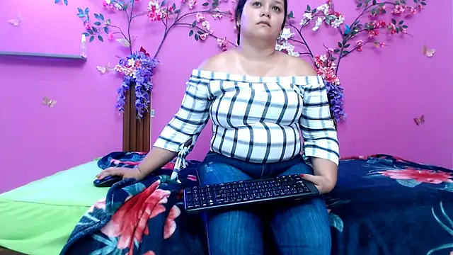 Snapshot of starfishanal21 chatting on 4, 5, 2026 starfishanal21 online show from 4, 5, 2026