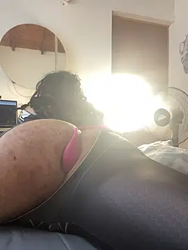 dakota m online show from 15, 7, 2026