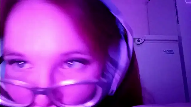 Sheriscute online show from 19, 4, 2026