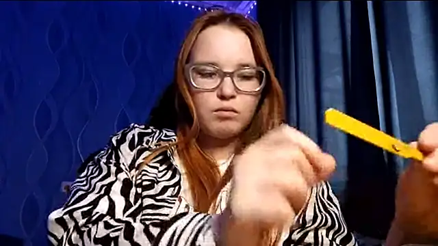 Sheriscute online show from 4, 4, 2026