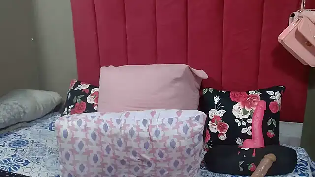 Snapshot of PinkyxGodess chatting on 17, 5, 2026 PinkyxGodess online show from 17, 5, 2026