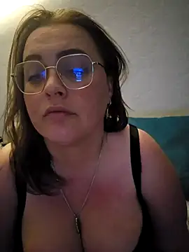 nika-W online show from 10, 5, 2026