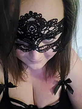 nika-W online show from 19, 4, 2026